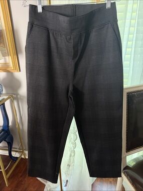 Zenana Outfitters Black Plaid Stretch Dress Pants
